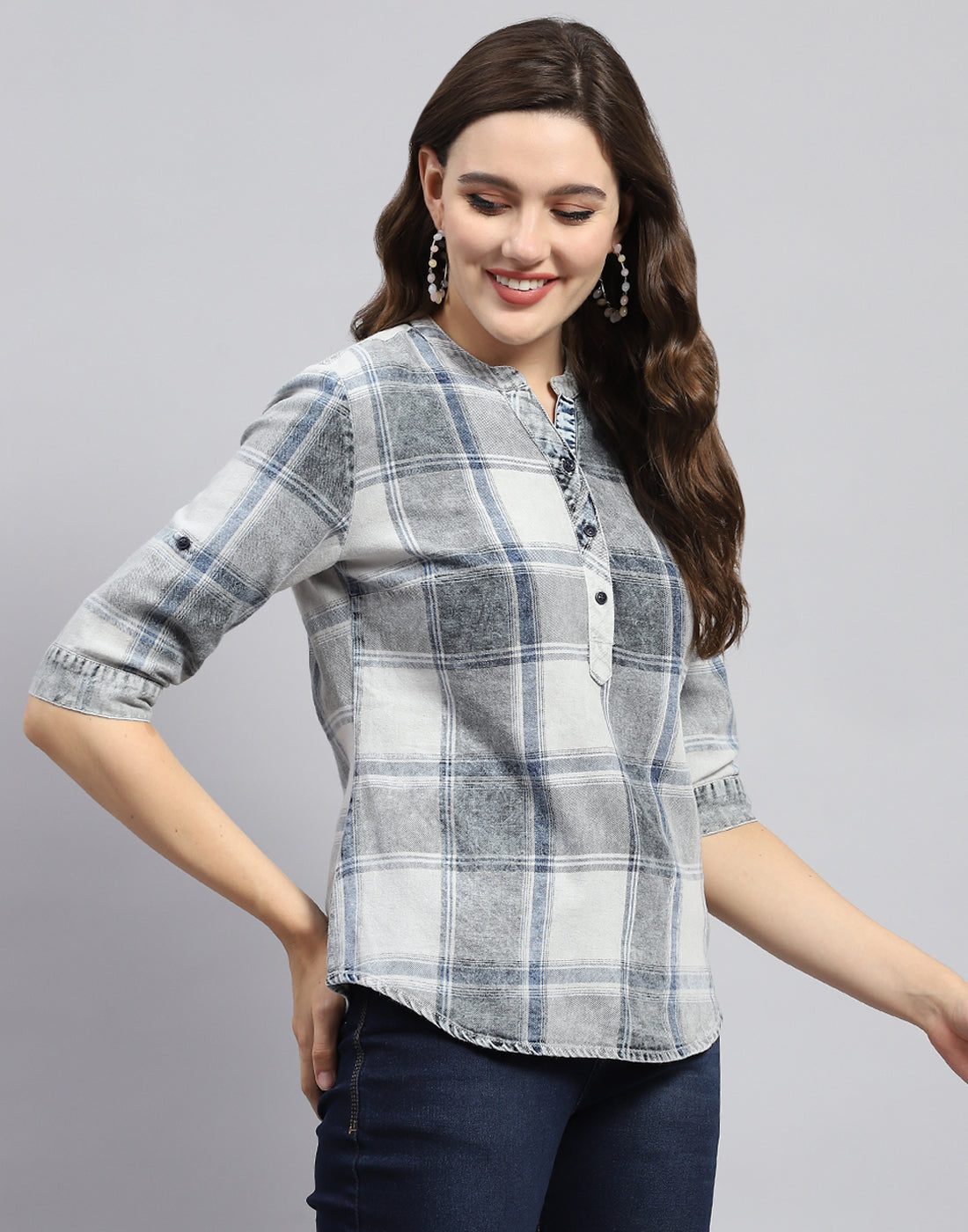 Women Grey Check Mandarin Neck Half Sleeve Top