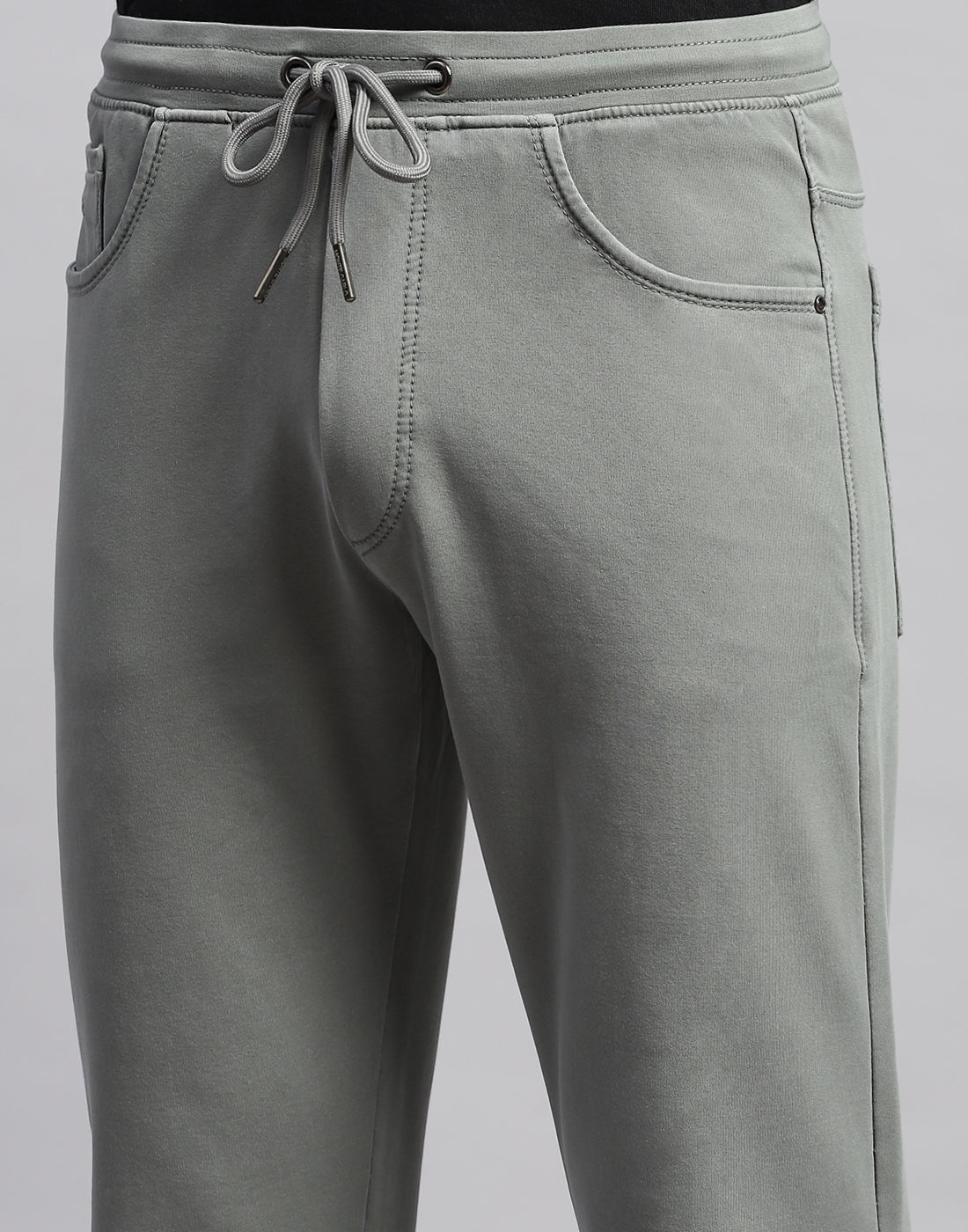 Men Grey Solid Regular Fit Lower