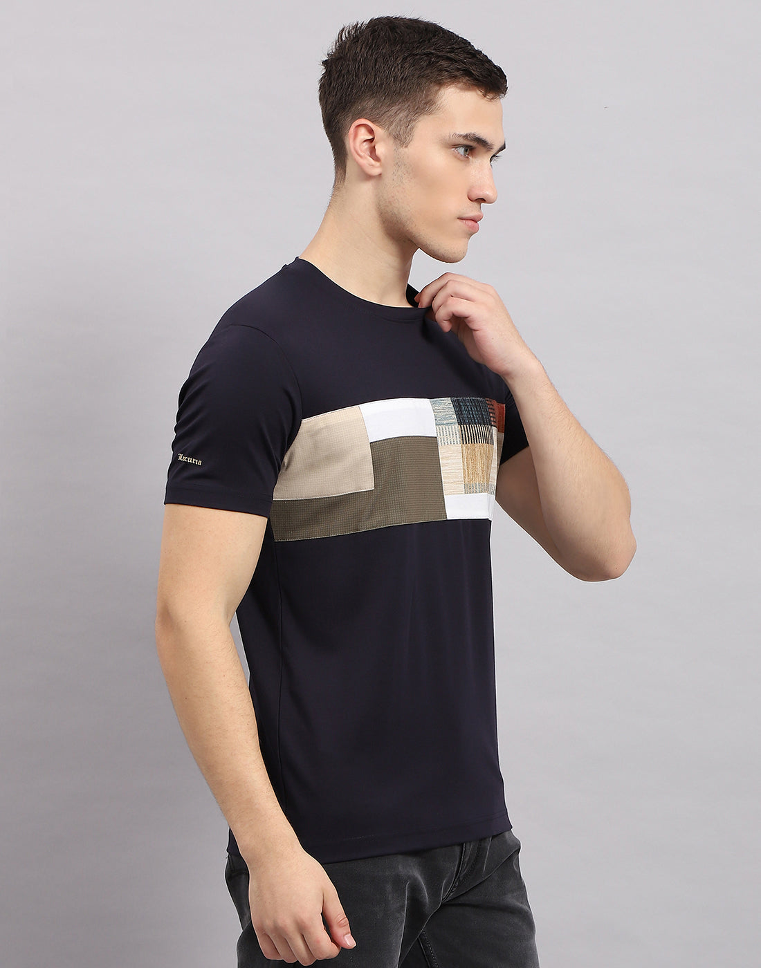 Men Black Printed Round Neck Half Sleeve T-Shirt