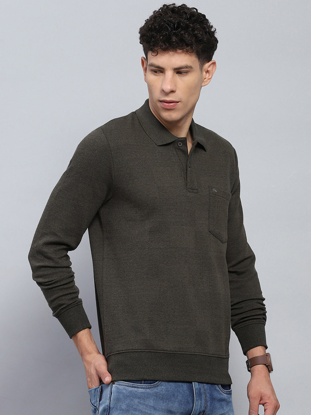 Men Olive Solid Collar Full Sleeve Winter T-Shirt