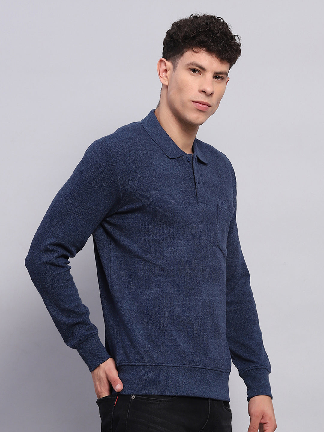 Men Blue Solid Collar Full Sleeve Winter T-Shirt