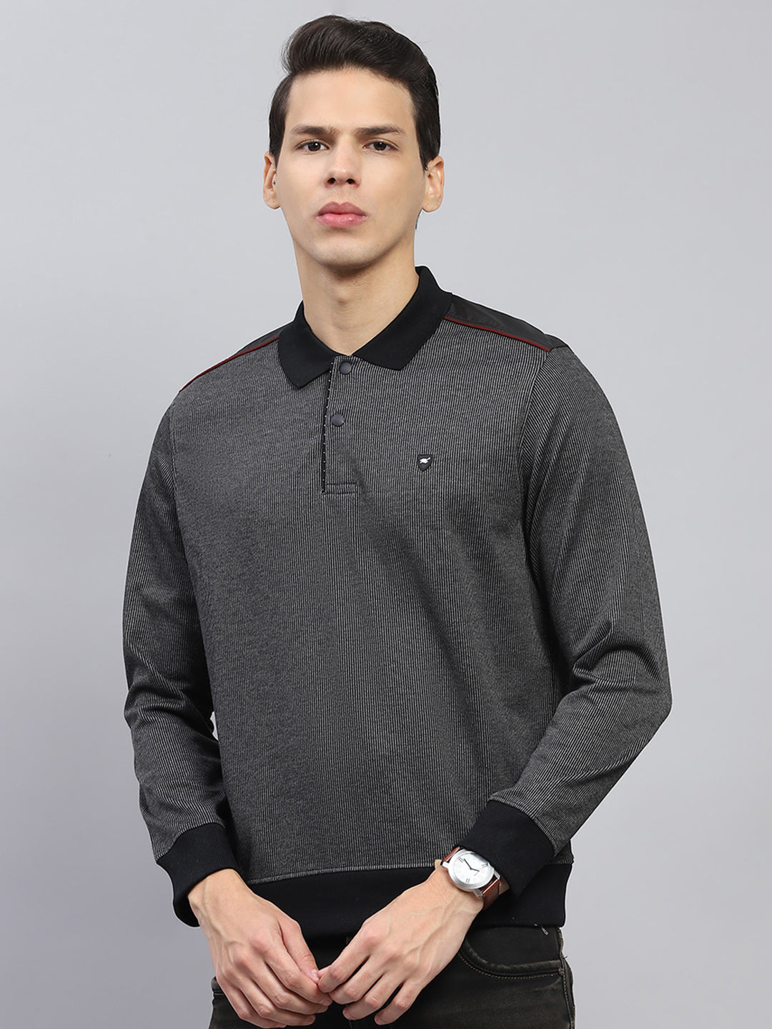 Men Black Solid Collar Full Sleeve Winter T-Shirt