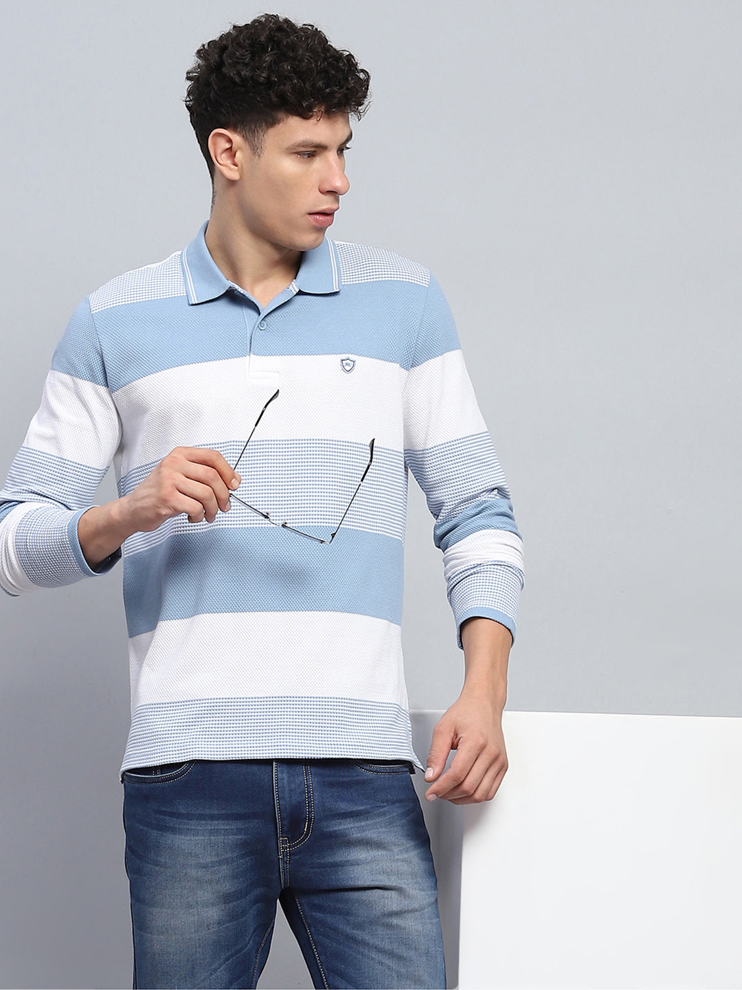 Men Blue Stripe Collar Full Sleeve Winter T-Shirt