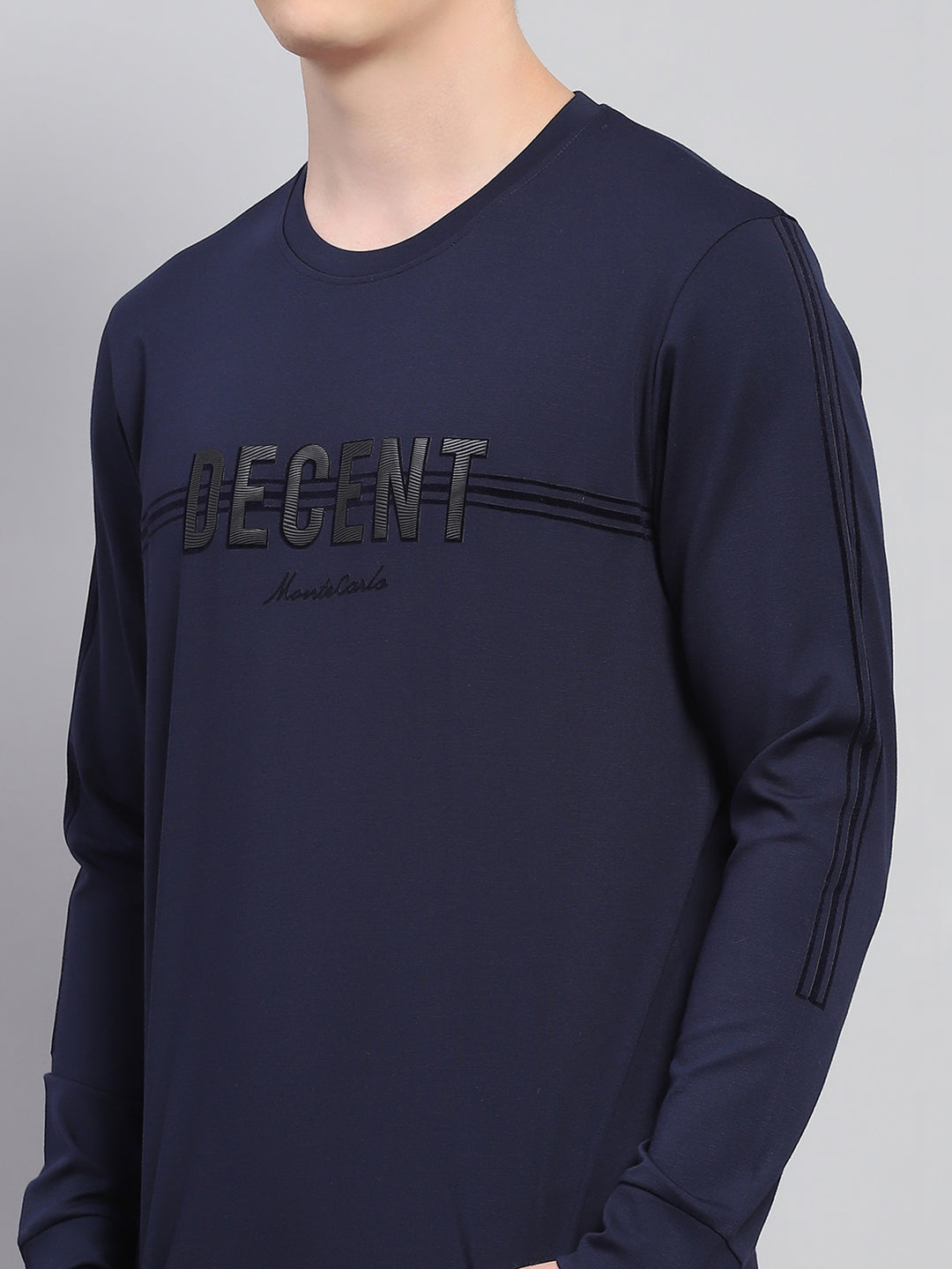 Men Navy Blue Printed Round Neck Full Sleeve Winter T-Shirt