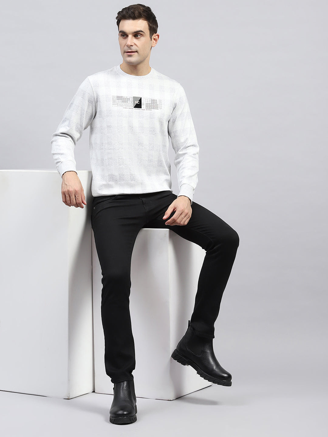 Men Off White Printed Round Neck Full Sleeve Winter T-Shirt