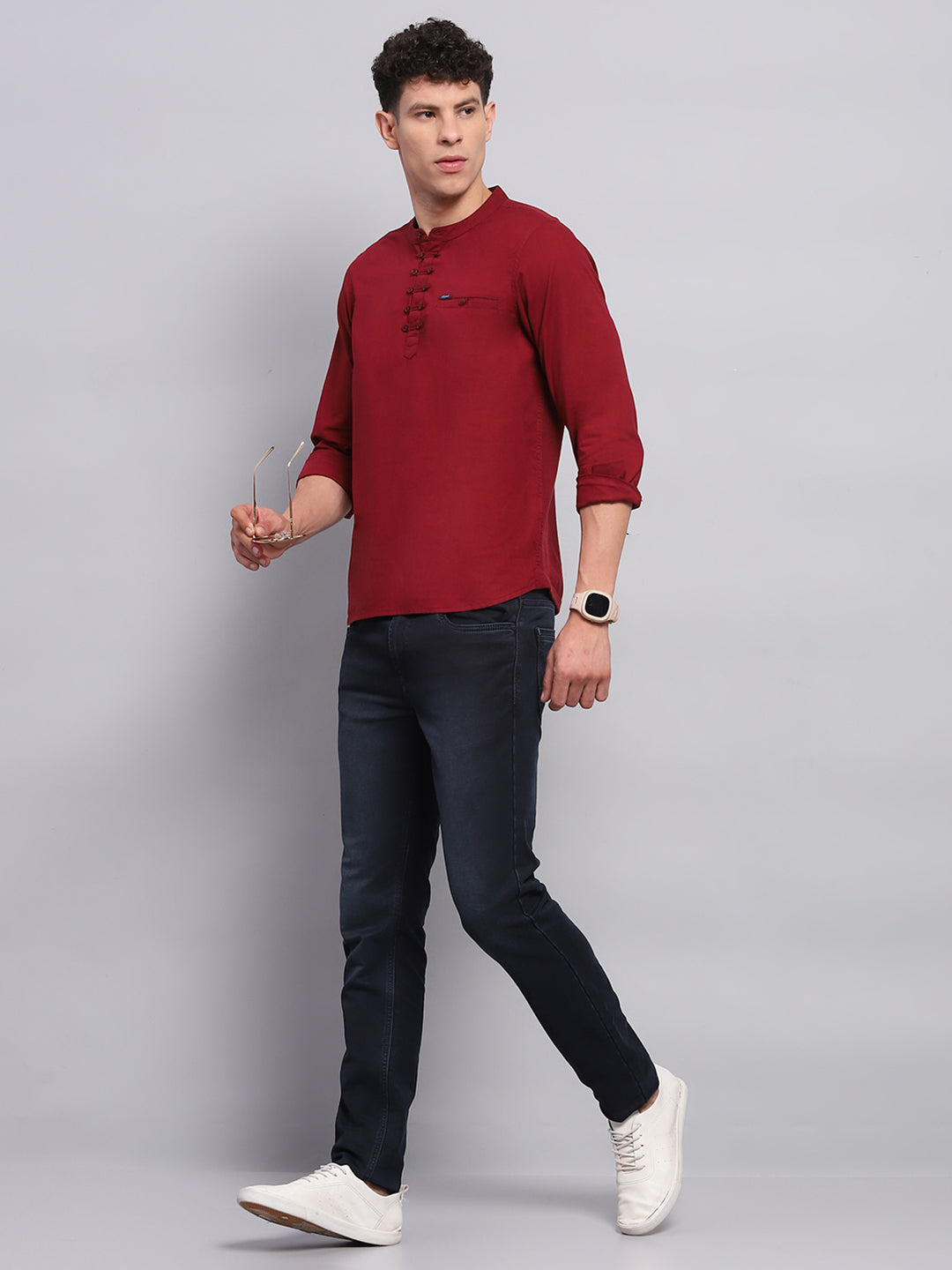 Men Maroon Solid Band Collar Full Sleeve Kurta