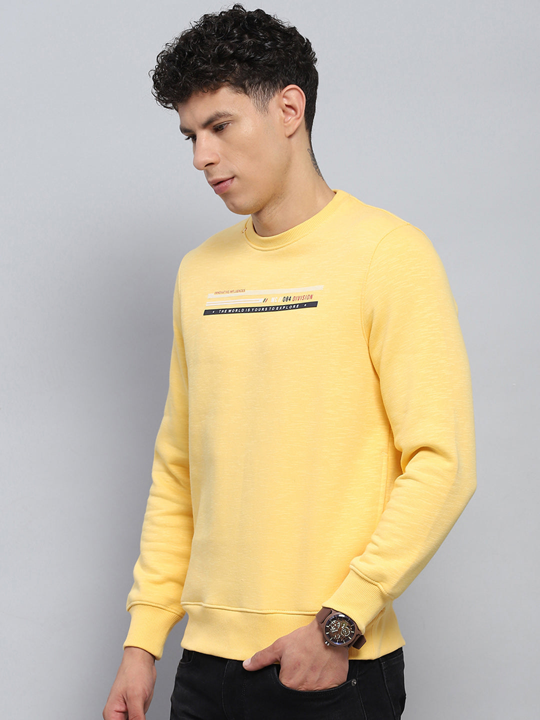 Men Yellow Printed Round Neck Full Sleeve Sweatshirt