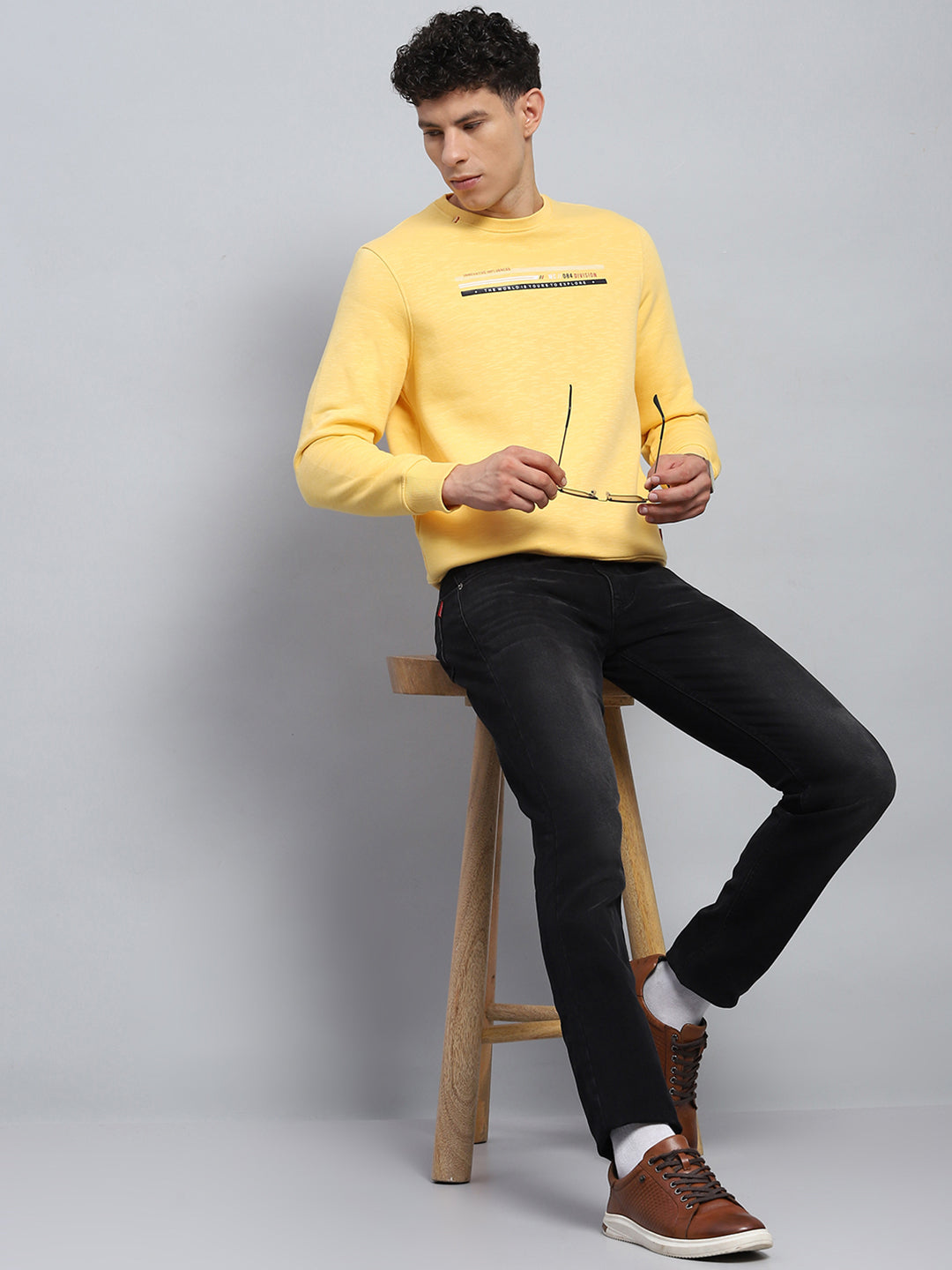 Men Yellow Printed Round Neck Full Sleeve Sweatshirt