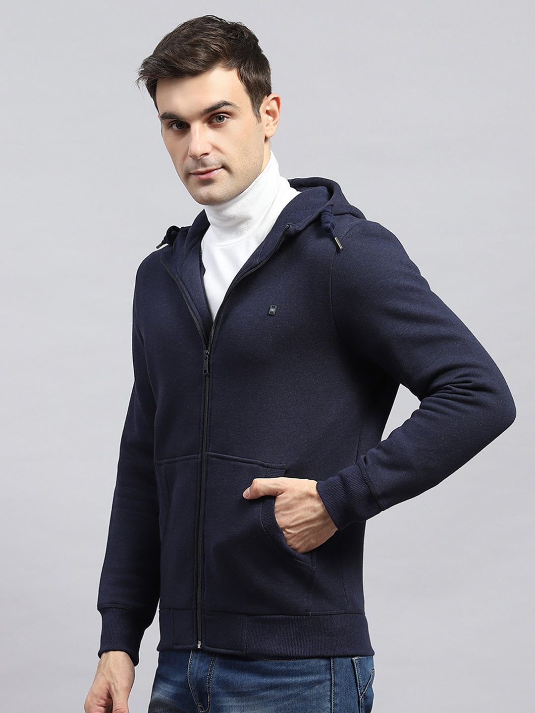 Men Navy Blue Solid Hooded Full Sleeve Sweatshirt