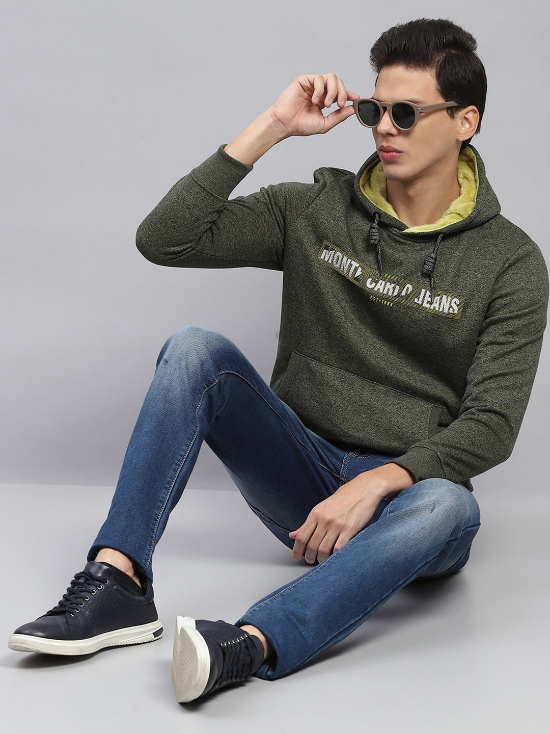 Men Green Printed Hooded Full Sleeve Sweatshirt