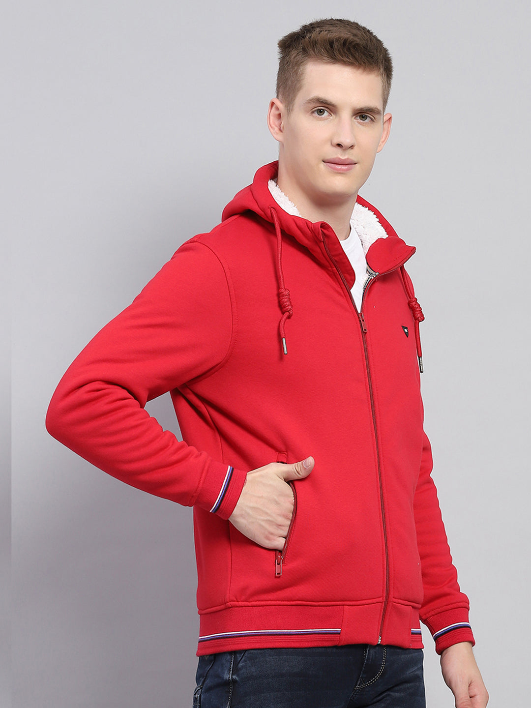 Men Red Solid Hooded Full Sleeve Sweatshirt