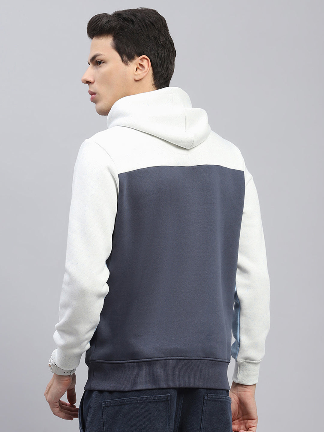 Men White & Blue Printed Hooded Full Sleeve Sweatshirt