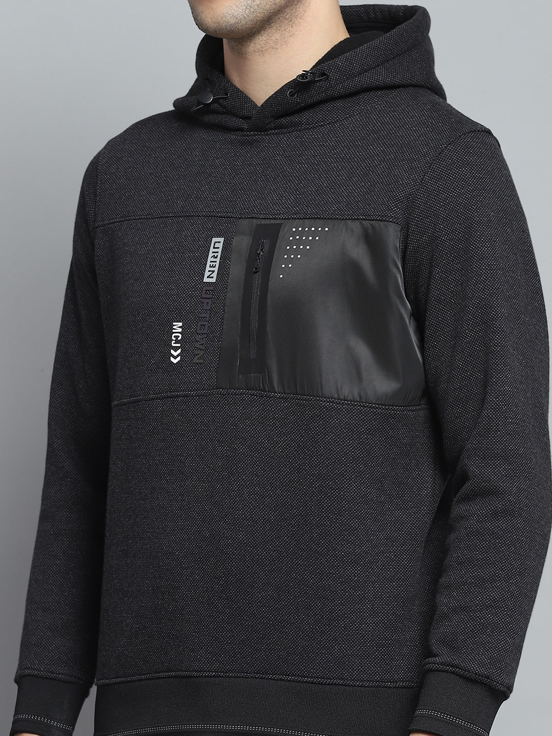 Men Black Printed Hooded Full Sleeve Sweatshirt