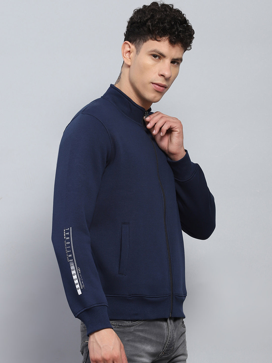 Men Navy Blue Printed Mock Neck Full Sleeve Sweatshirt