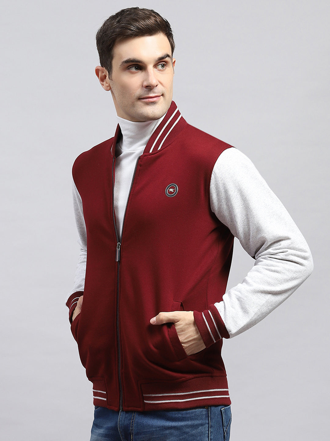 Men Maroon Solid Mock Neck Full Sleeve Sweatshirt