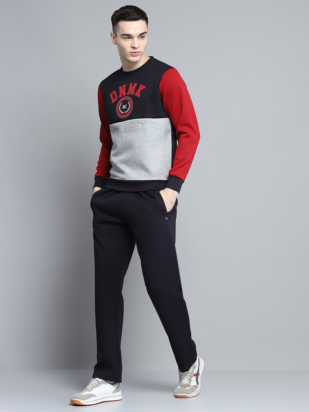 Men Navy Blue Printed Round Neck Full Sleeve Winter Tracksuit