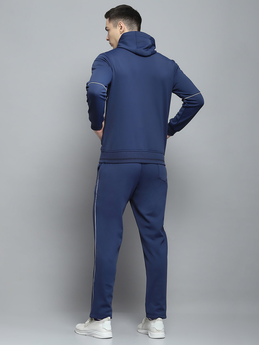 Men Blue Printed Hooded Full Sleeve Winter Tracksuit