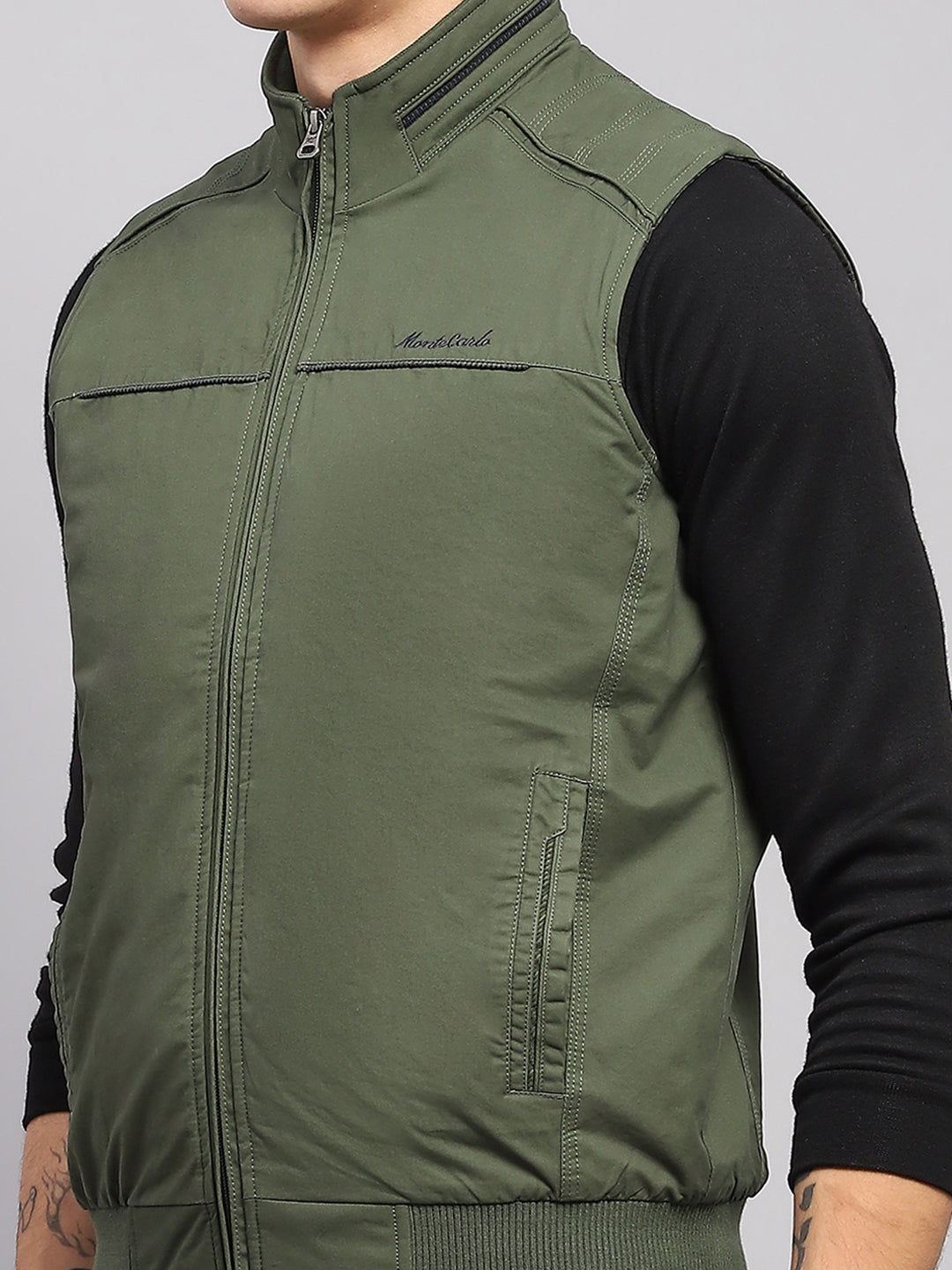 Men Olive Solid Mock Neck Sleeveless Jacket