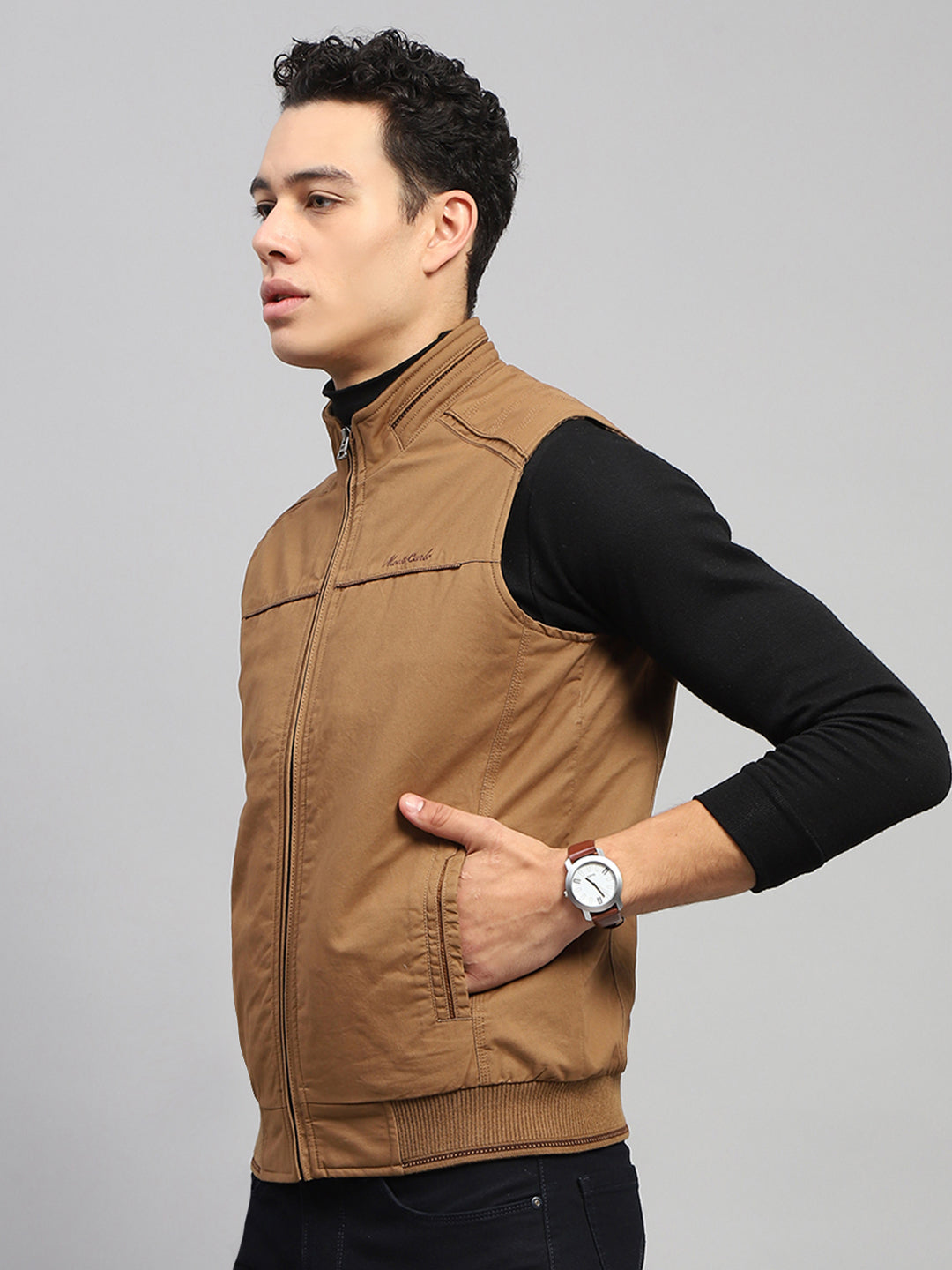 Men Brown Solid Mock Neck Sleeveless Jacket