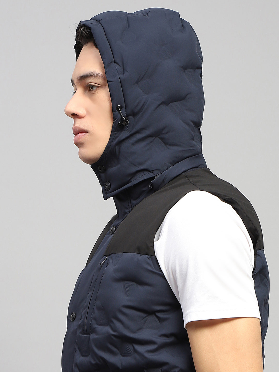 Men Navy Blue Solid Hooded Sleeveless Jacket