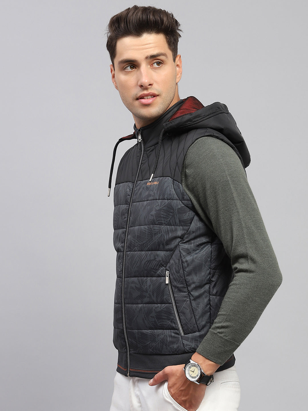 Men Black Solid Hooded Sleeveless Jacket