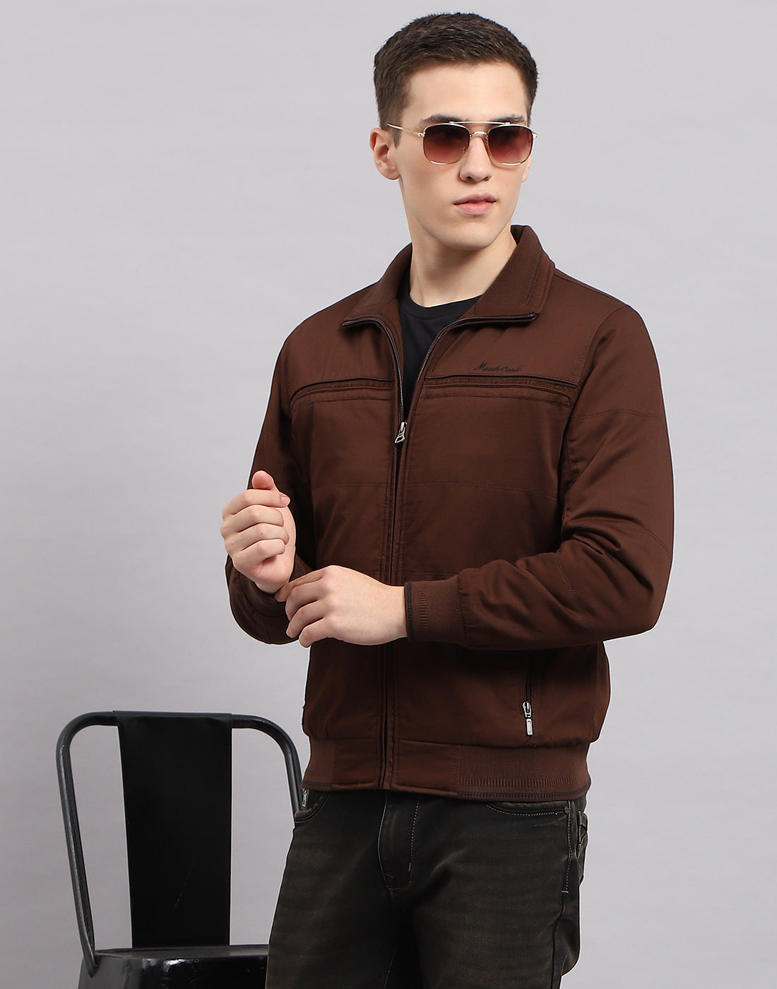 Men Brown Solid Mock Neck Sleeveless Jacket