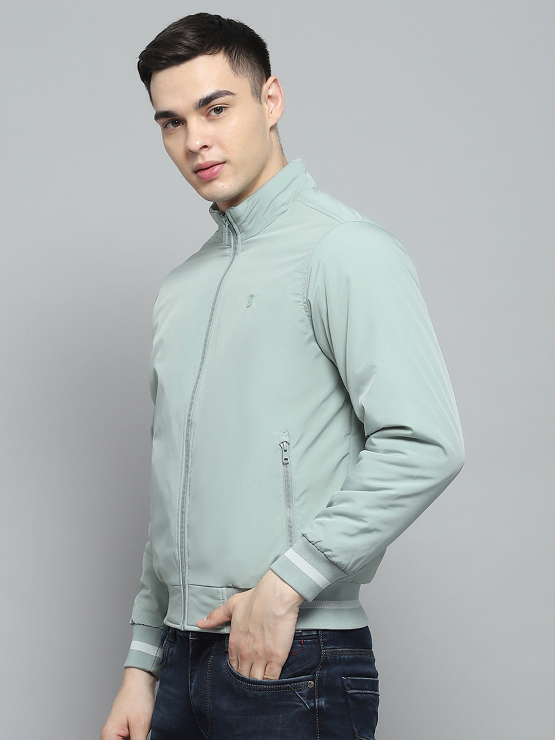 Men Green Solid Mock Neck Full Sleeve Jacket