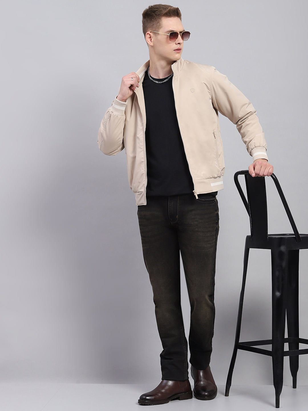 Men Beige Solid Mock Neck Full Sleeve Jacket