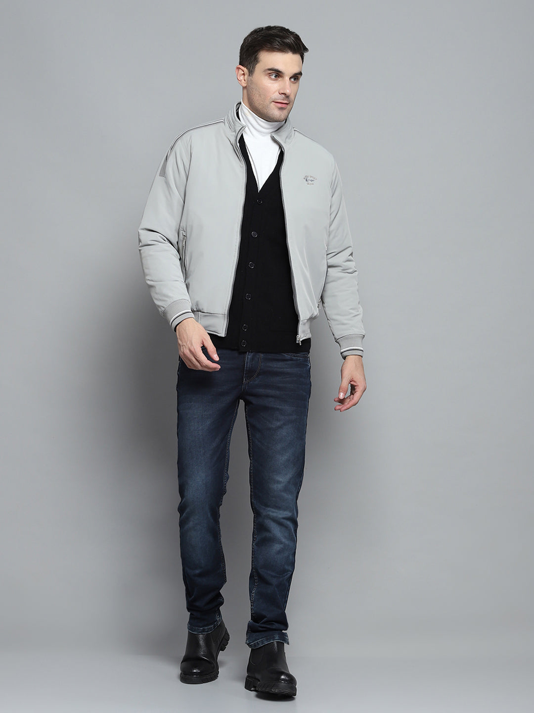 Men Grey Solid Mock Neck Full Sleeve Jacket