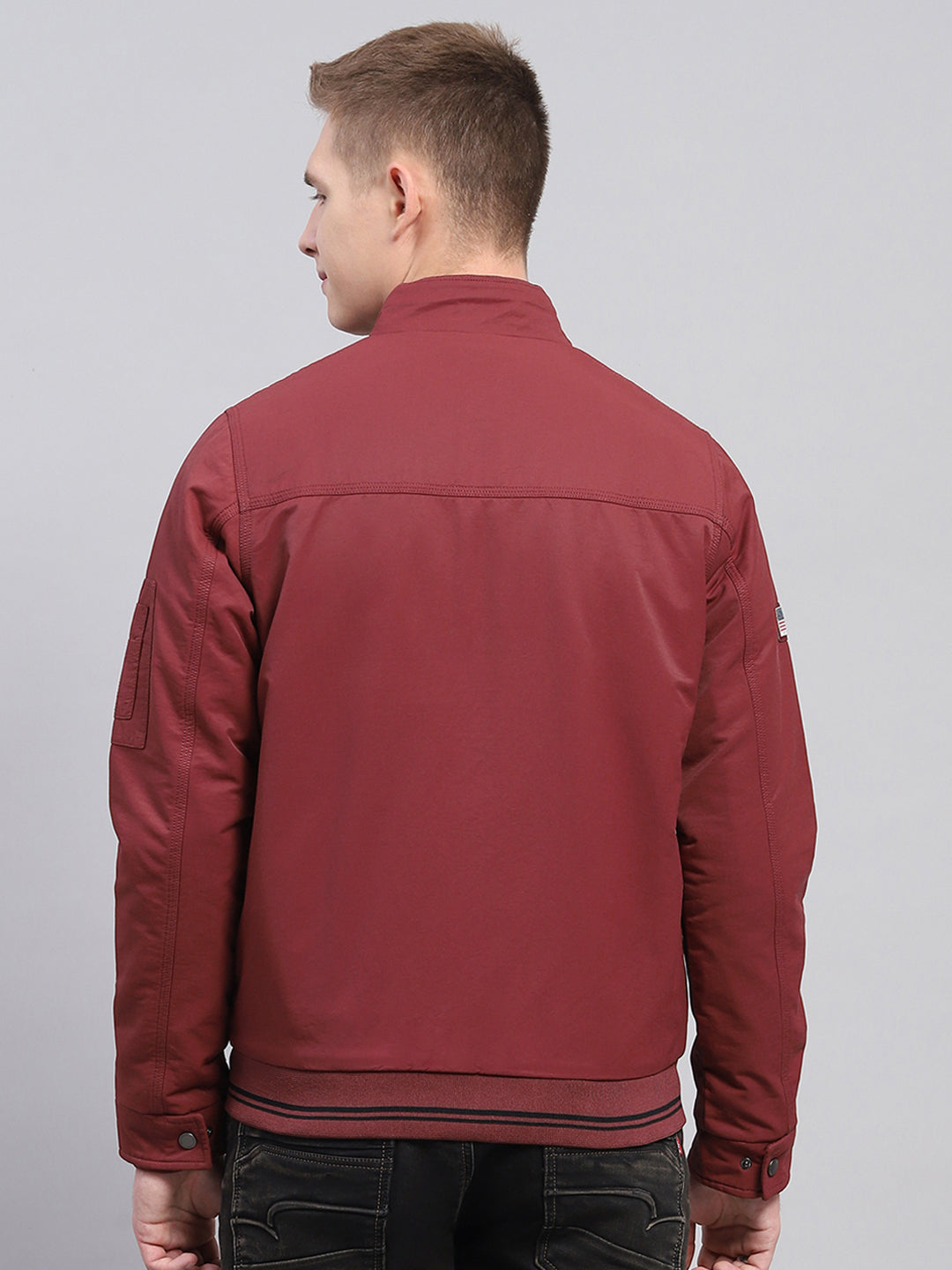 Men Maroon Solid Mock Neck Full Sleeve Jacket