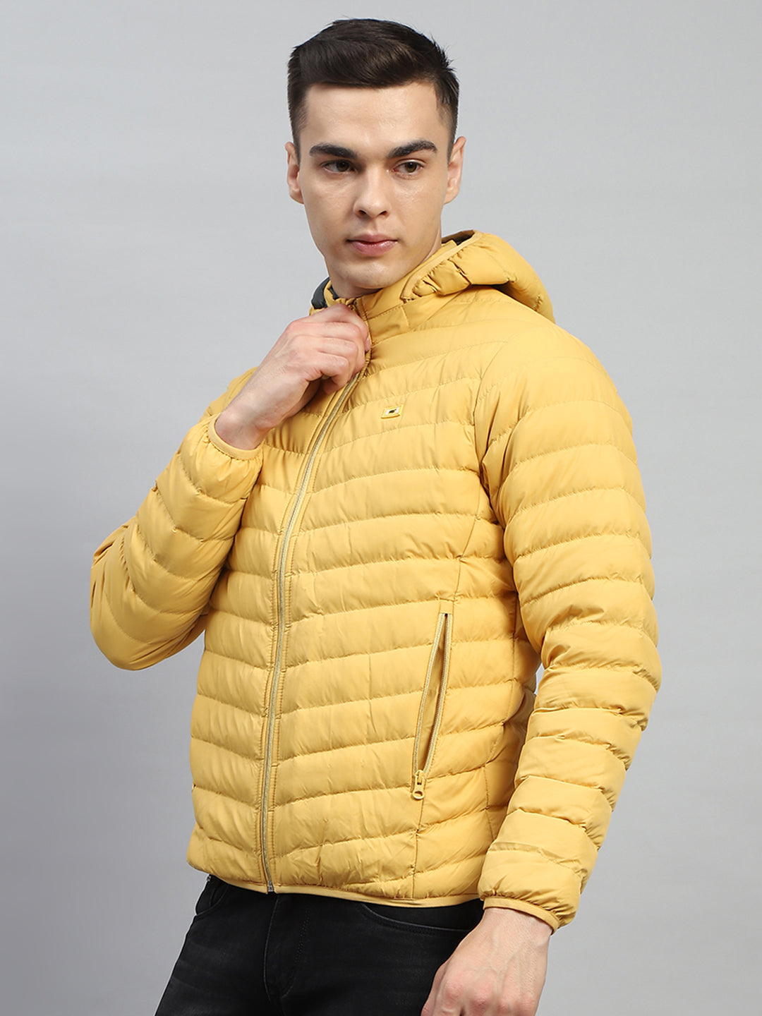 Men Yellow Solid Hooded Full Sleeve Jacket