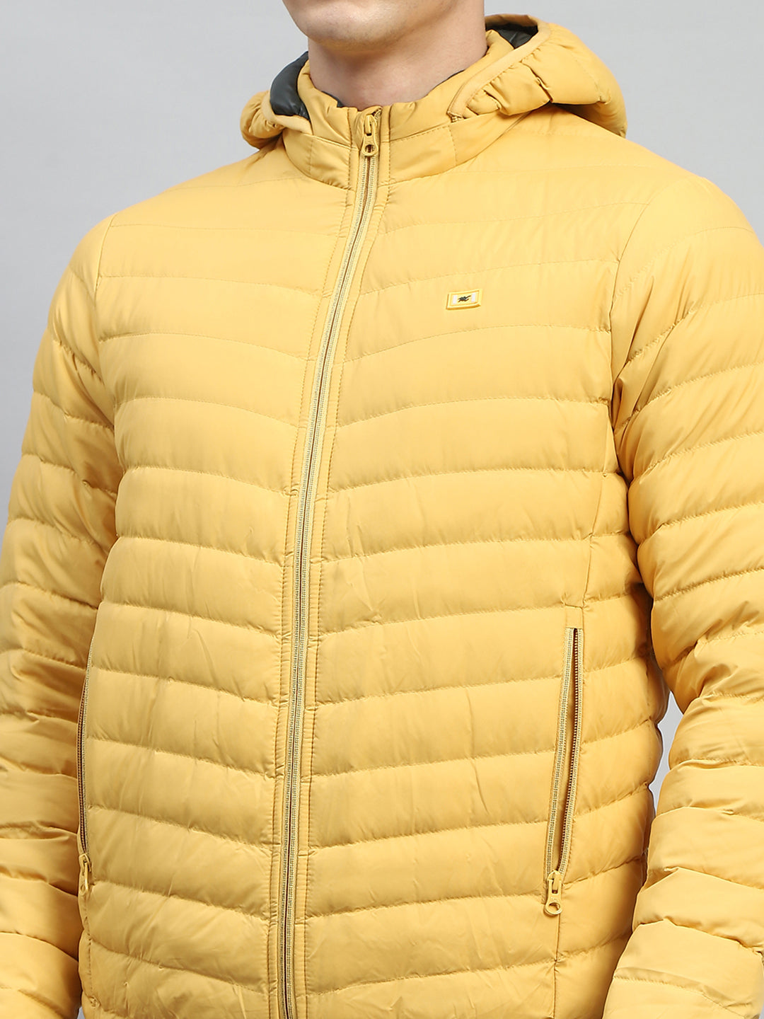 Men Yellow Solid Hooded Full Sleeve Jacket