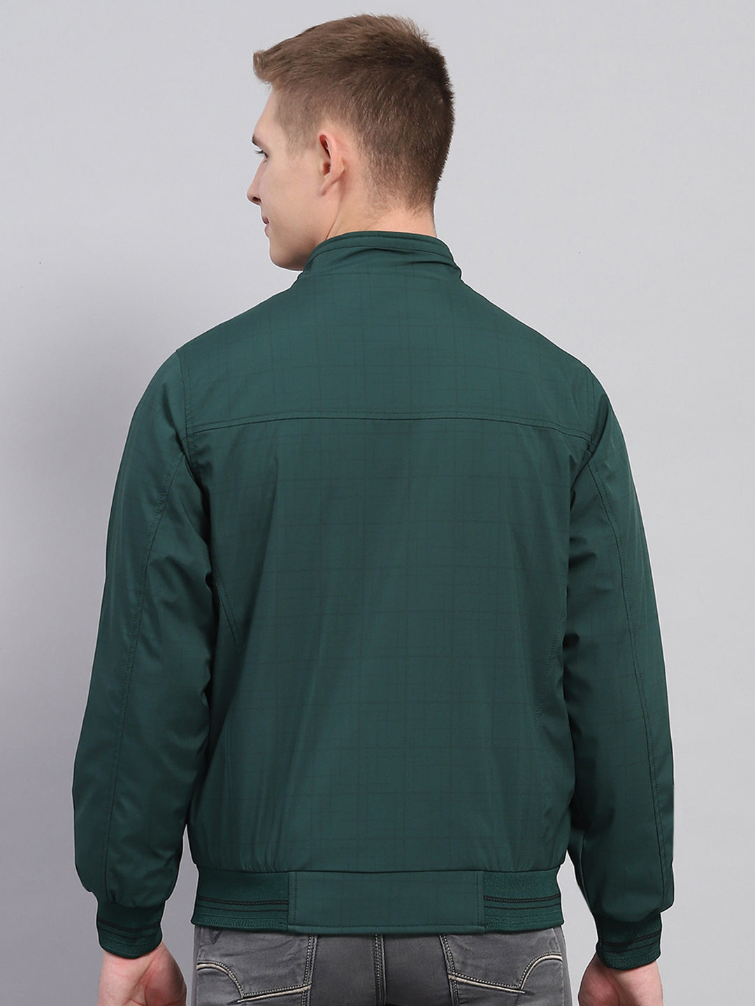 Men Green Solid Mock Neck Full Sleeve Jacket