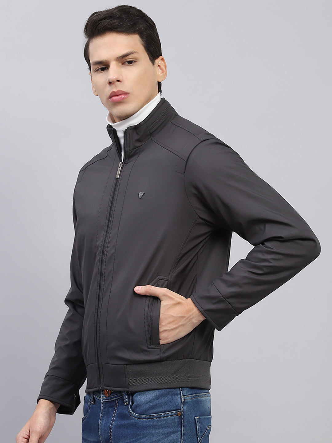 Men Black Solid Mock Neck Full Sleeve Jacket