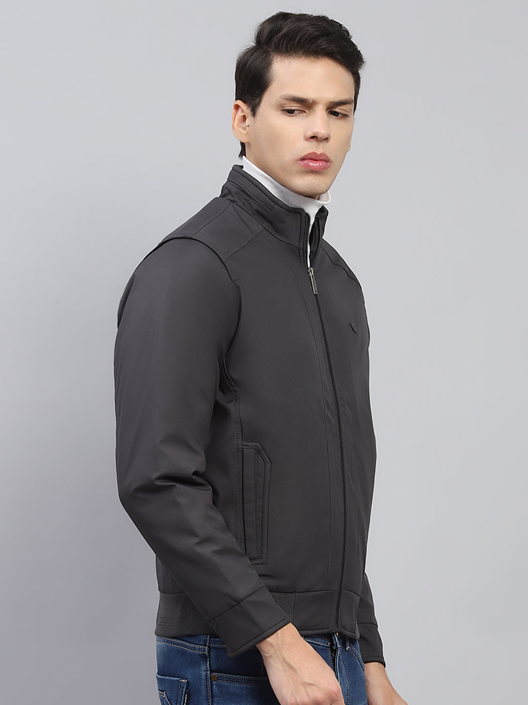 Men Black Solid Mock Neck Full Sleeve Jacket