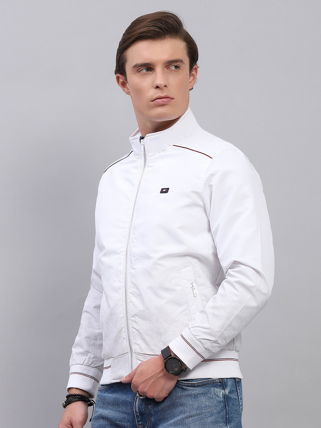 Men White Solid Mock Neck Full Sleeve Jacket