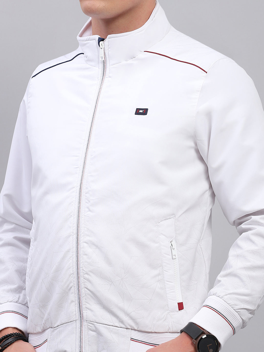 Men White Solid Mock Neck Full Sleeve Jacket