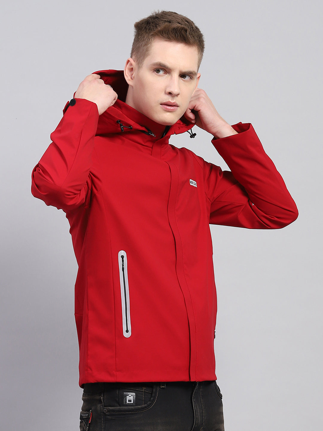 Men Red Solid Detachable Hood Full Sleeve Jacket