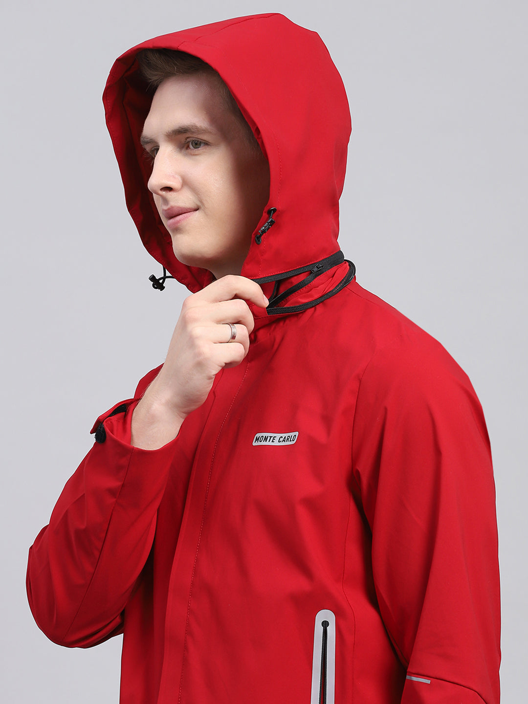 Men Red Solid Detachable Hood Full Sleeve Jacket