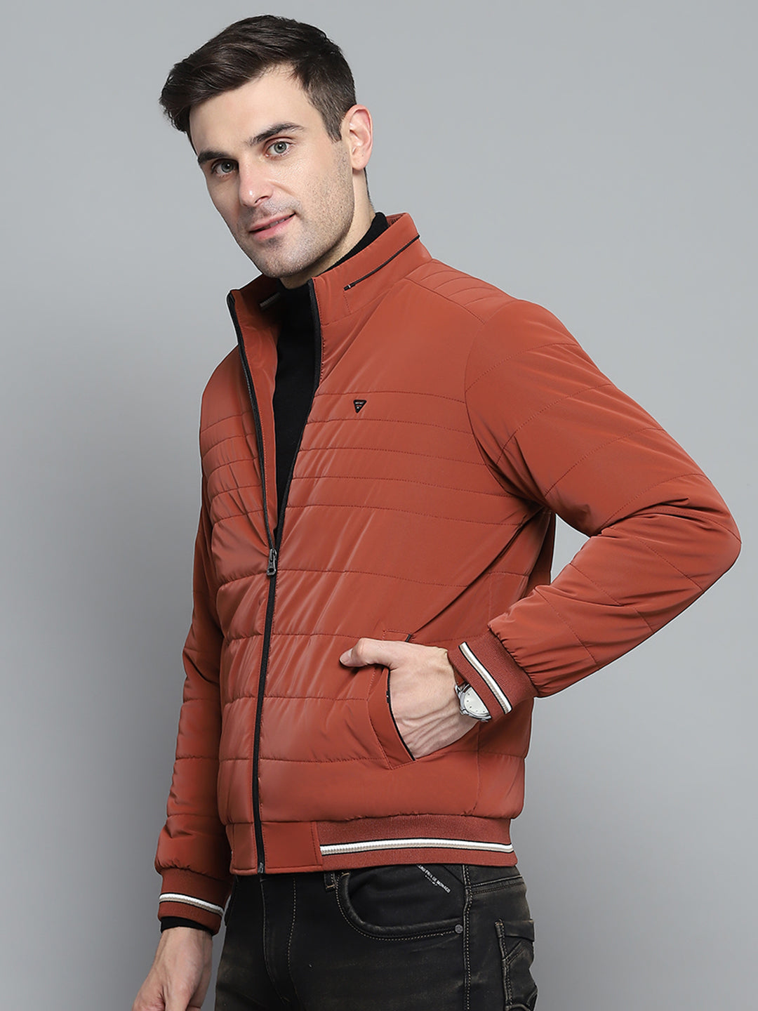 Men Red Solid Mock Neck Full Sleeve Jacket