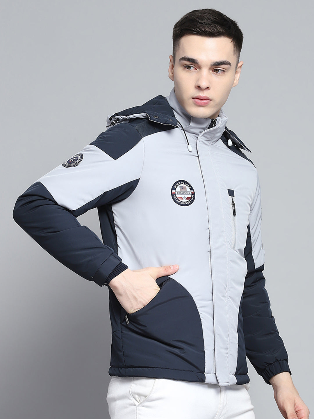 Men Grey Solid Hooded Full Sleeve Jacket