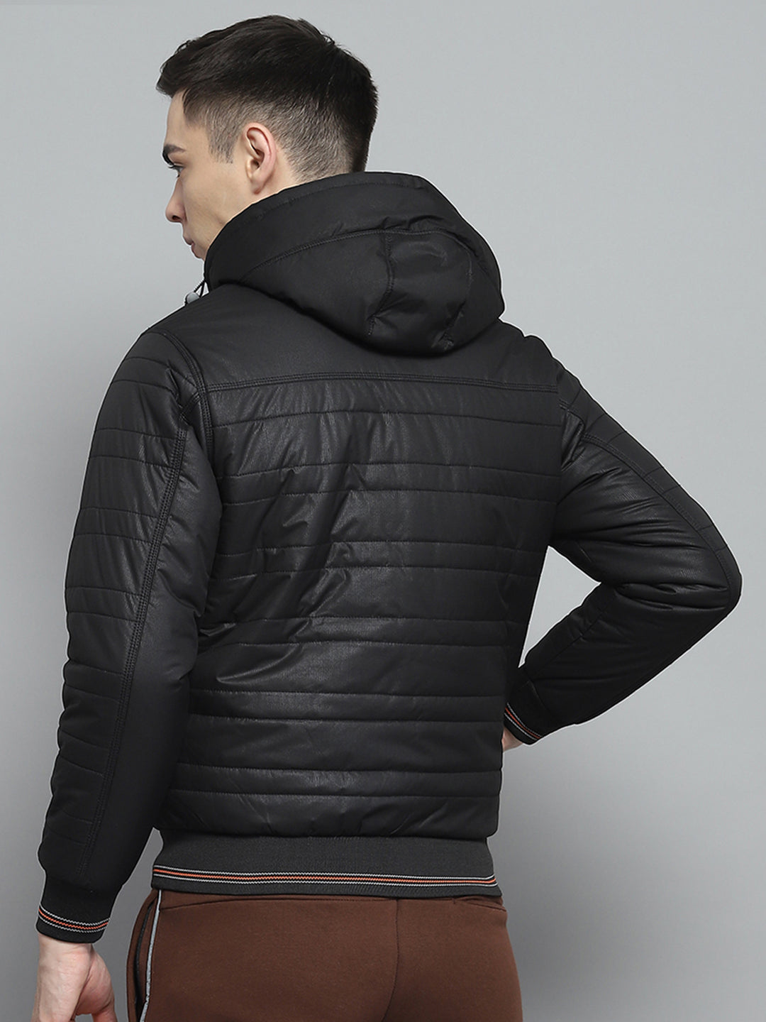 Men Black Solid Hooded Full Sleeve Jacket