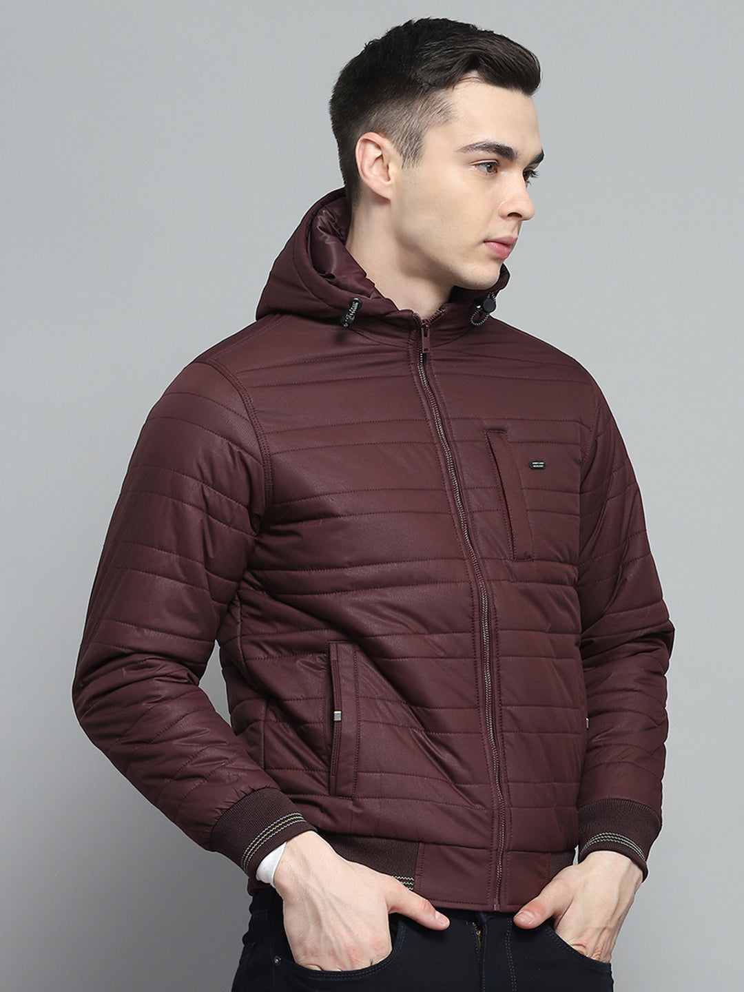 Men Maroon Solid Hooded Full Sleeve Jacket