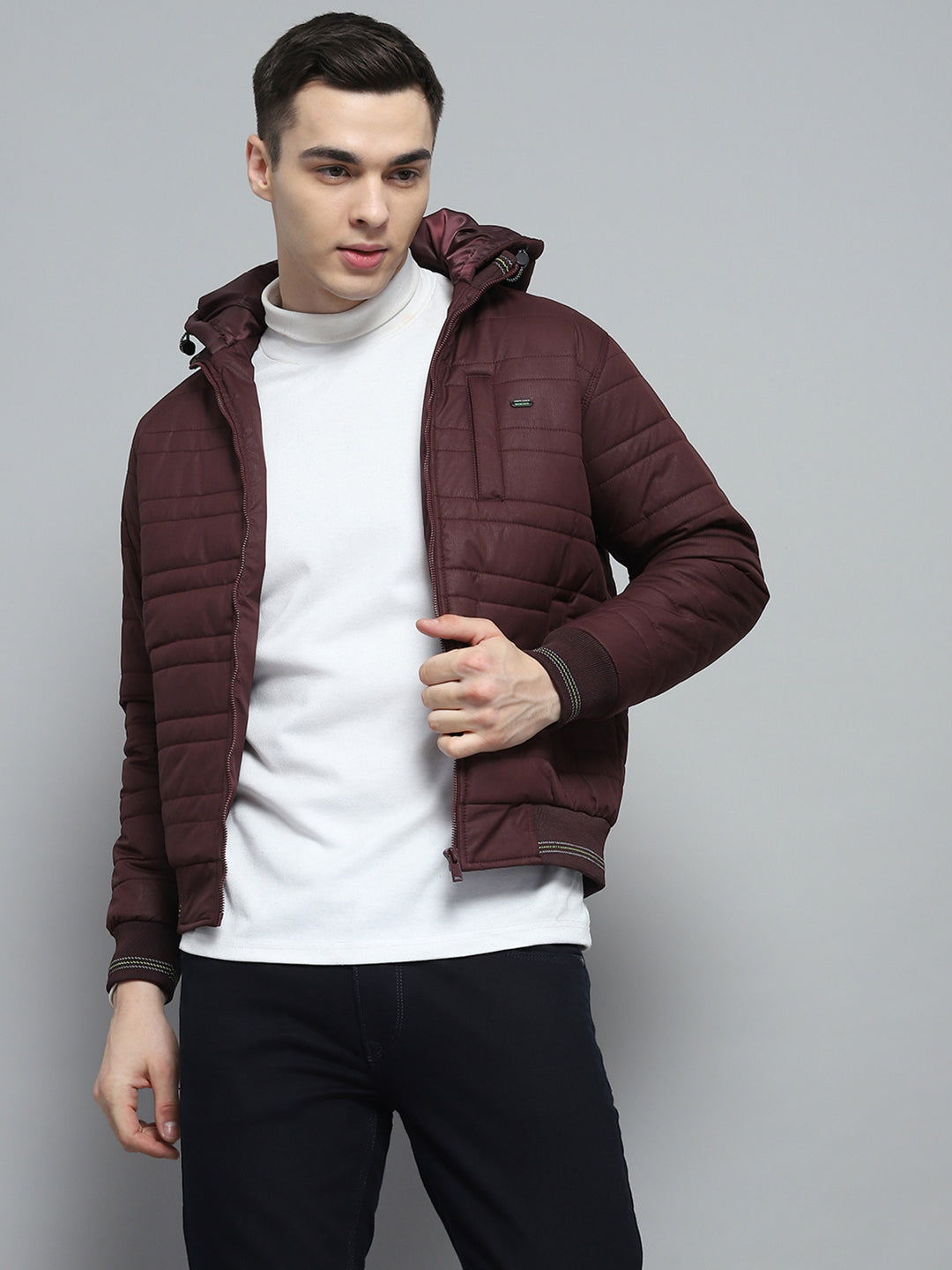 Men Maroon Solid Hooded Full Sleeve Jacket