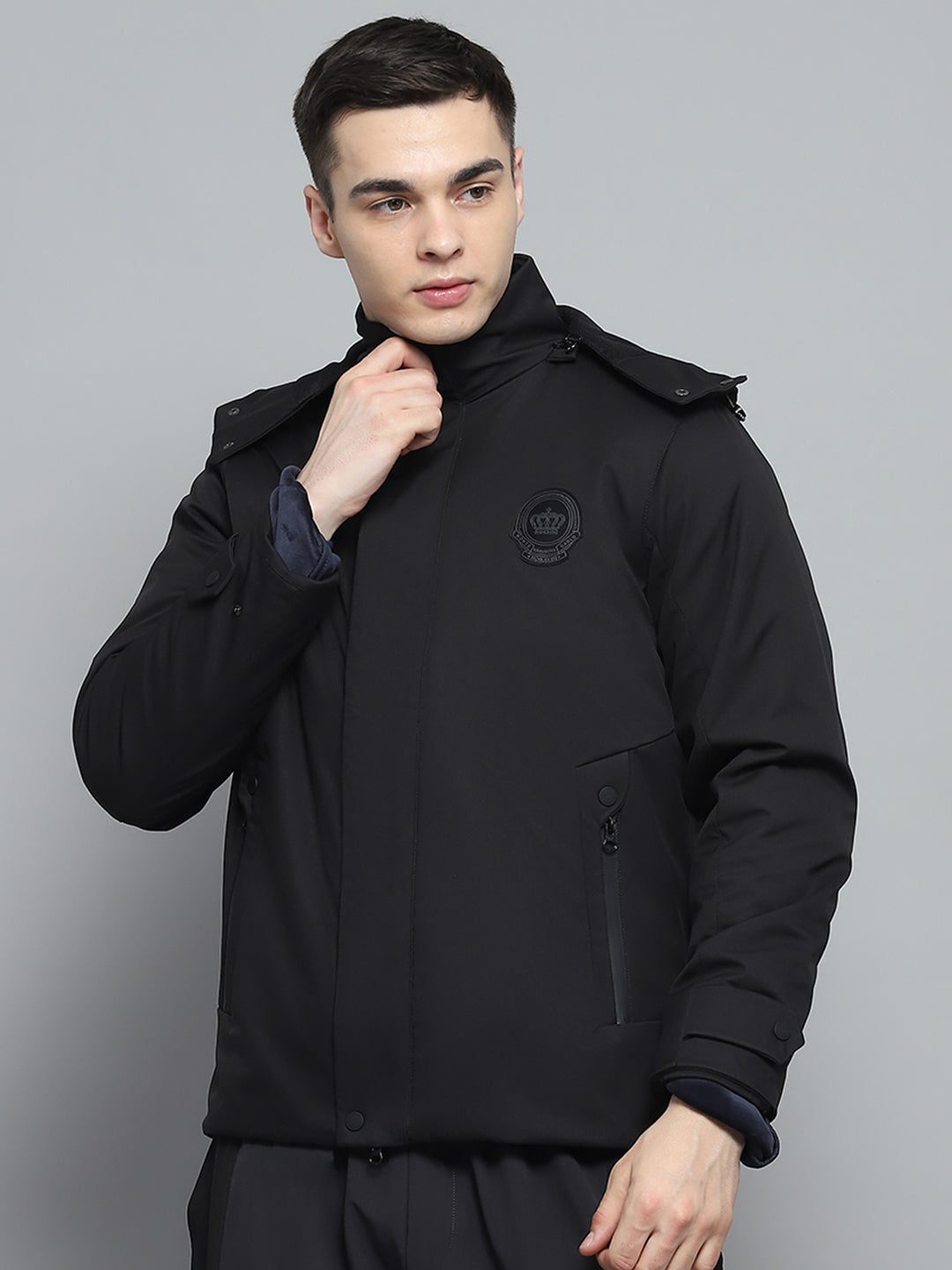 Men Black Solid Detachable Hood Full Sleeve Jacket