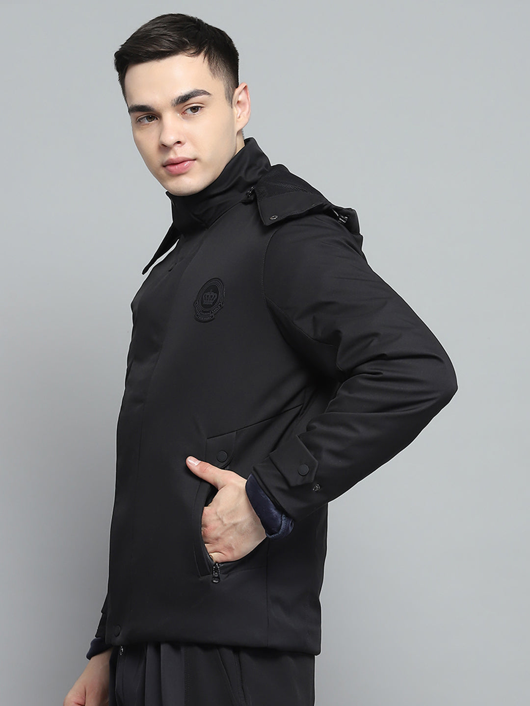 Men Black Solid Detachable Hood Full Sleeve Jacket