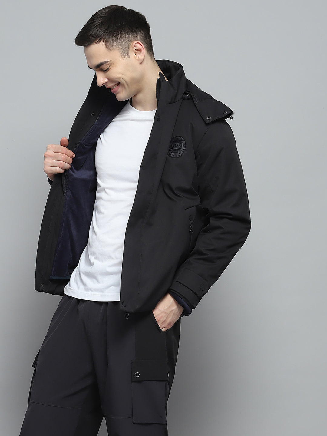 Men Black Solid Detachable Hood Full Sleeve Jacket