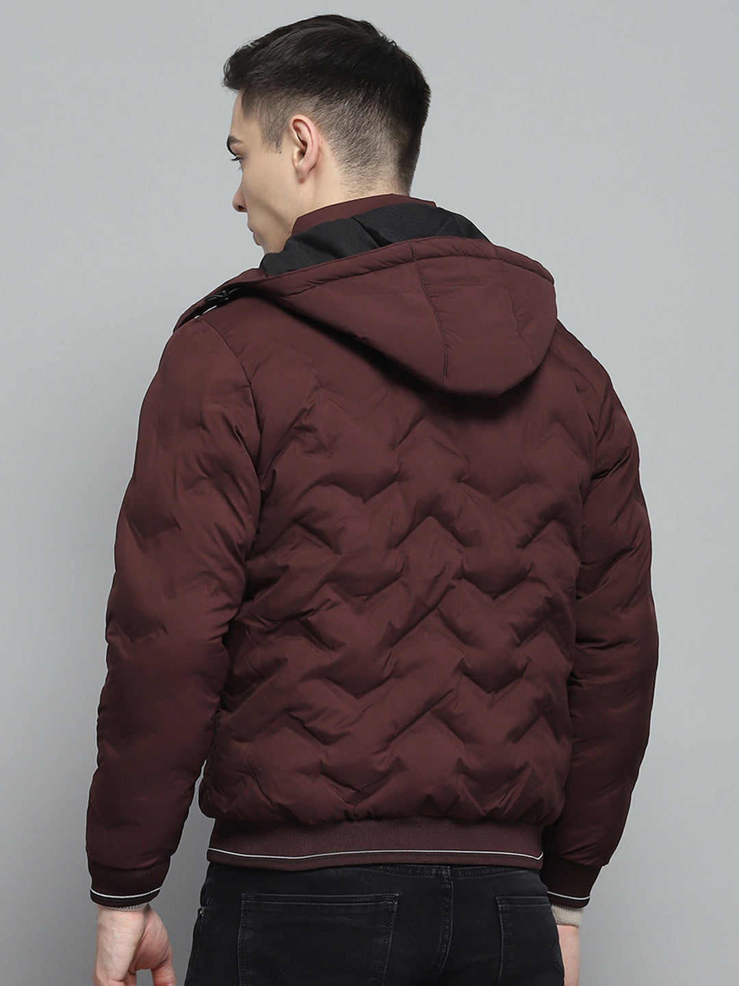 Men Maroon Solid Detachable Hood Full Sleeve Jacket