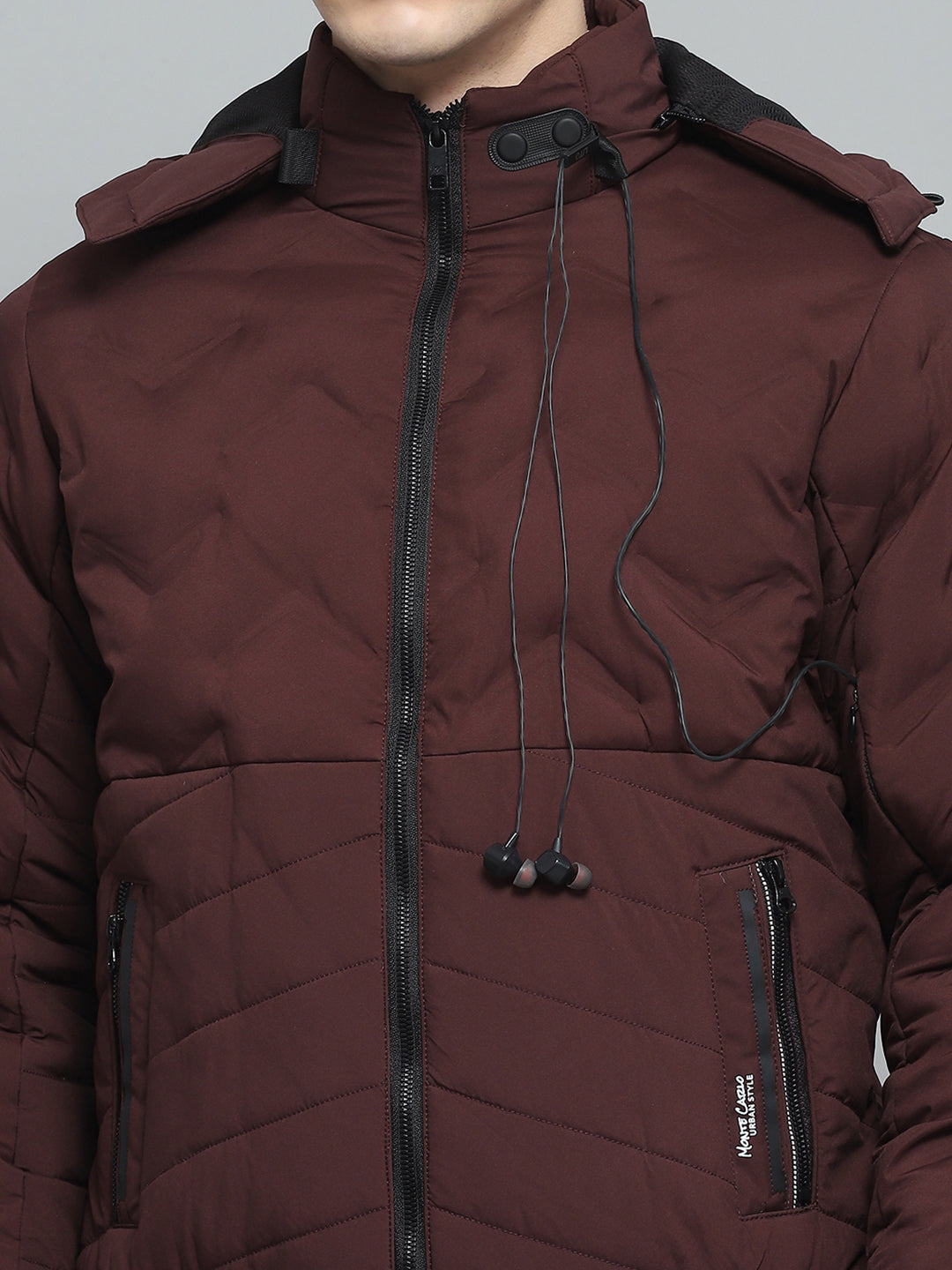 Men Maroon Solid Detachable Hood Full Sleeve Jacket