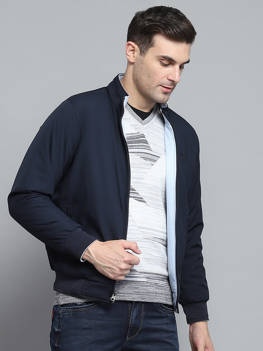 Men Navy Blue Solid Mock Neck Full Sleeve Jacket